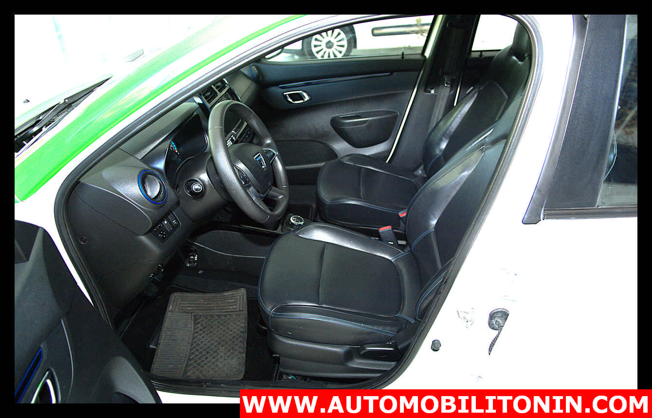 dacia spring usata (5)