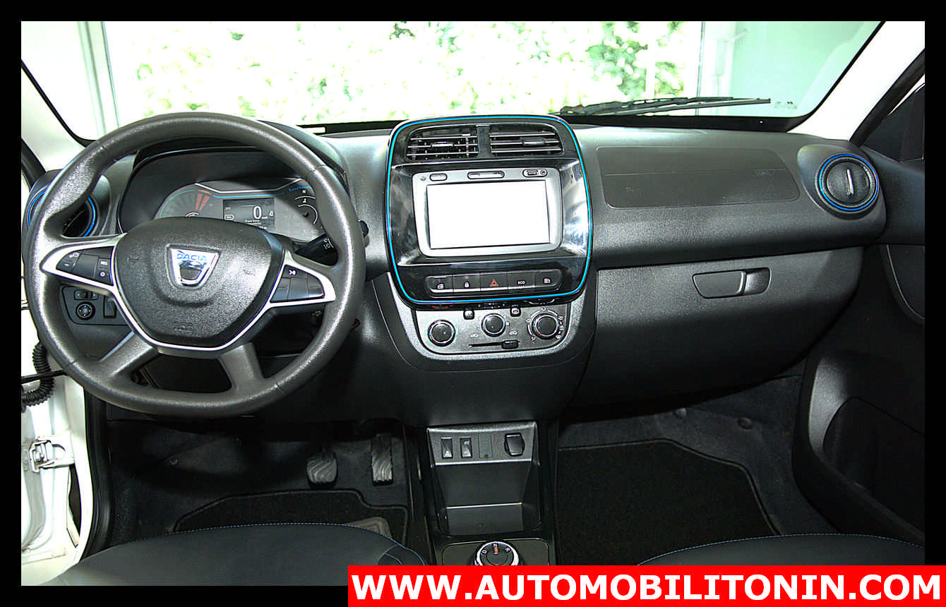 dacia spring usata (7)