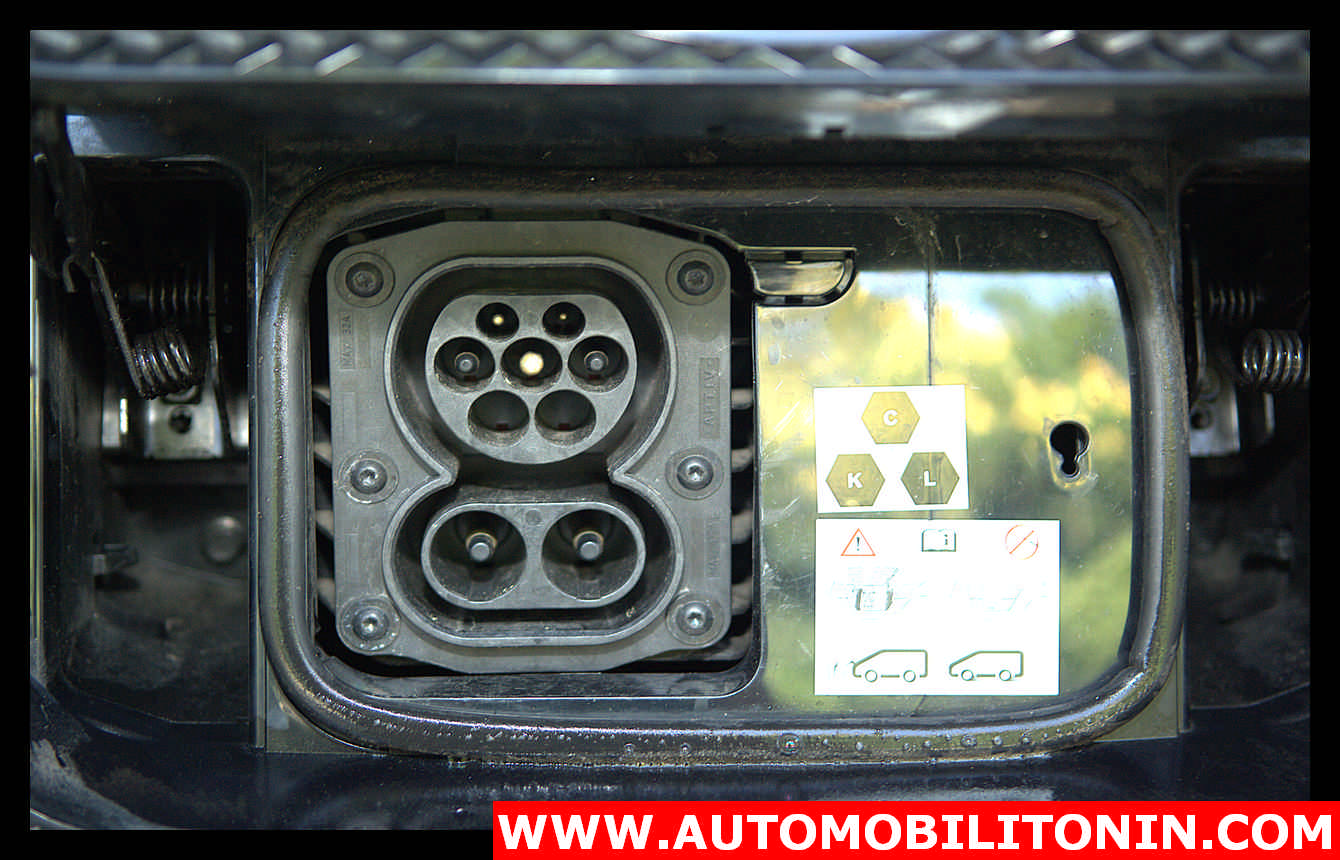 dacia spring usata (8)